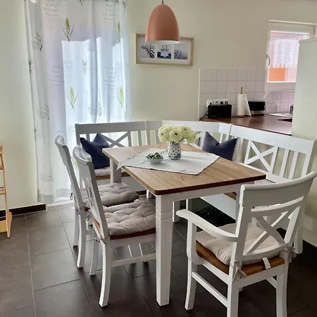 Apartment Fewo-7-2-s-ferienwohnung-in-graal-mueritz *