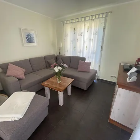 Fewo-7-2-s-ferienwohnung-in-graal-mueritz *
